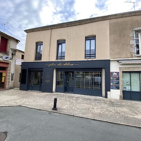 Appartement 97 M2 Proche Puy Du Fou Saint-Laurent-sur-Sèvre Exteriér fotografie