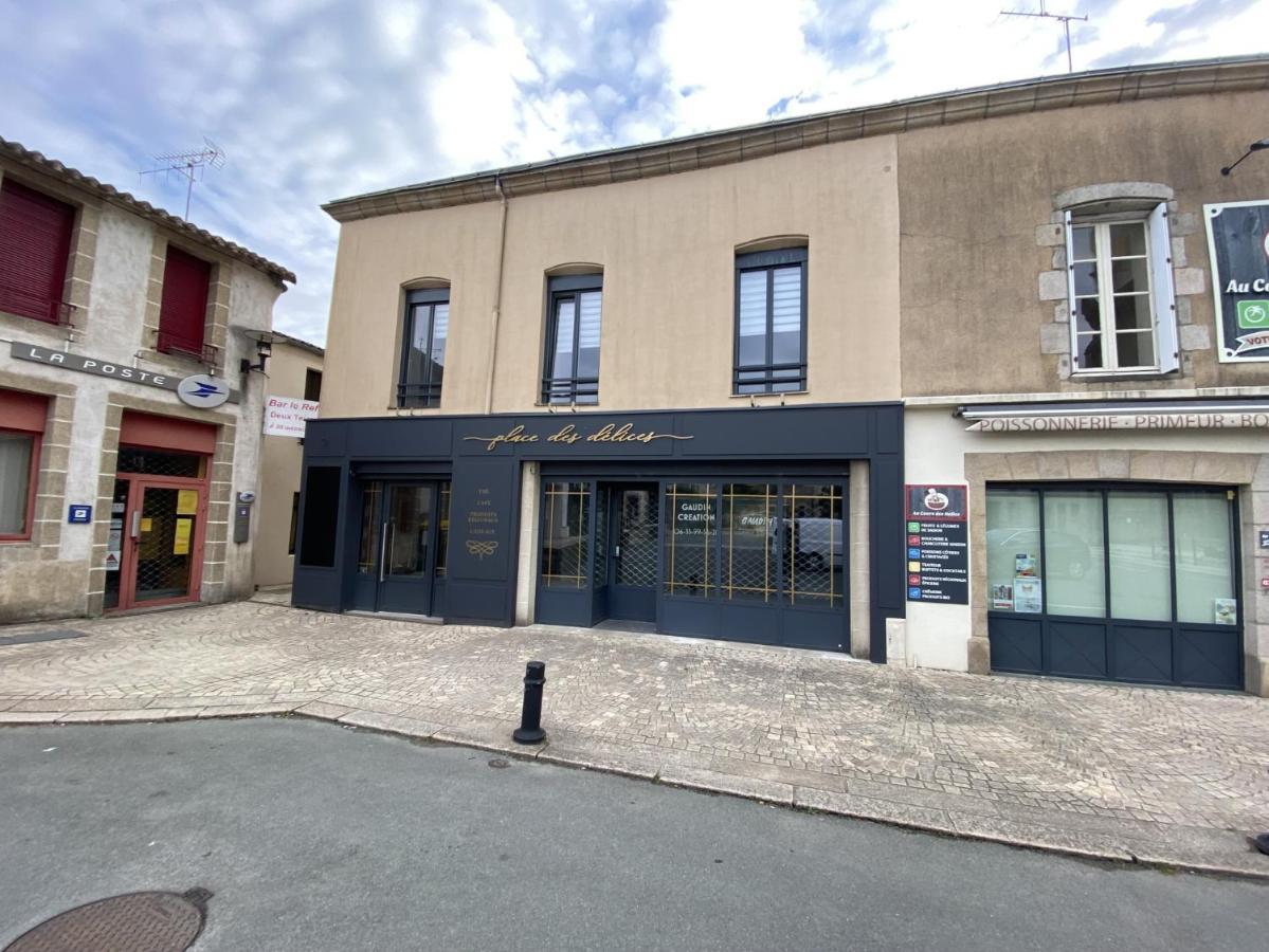 Appartement 97 M2 Proche Puy Du Fou Saint-Laurent-sur-Sèvre Exteriér fotografie